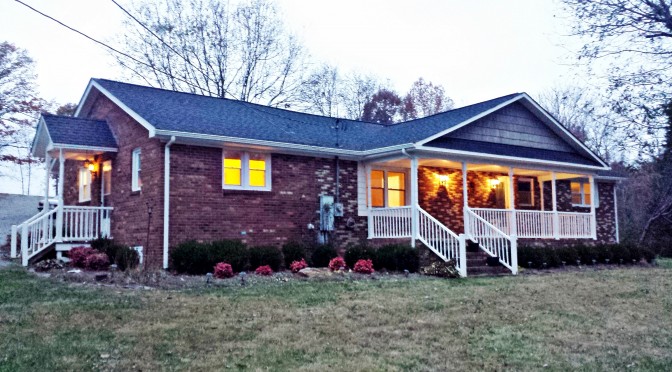 SOLD: Country Retreat With a Mountain View!